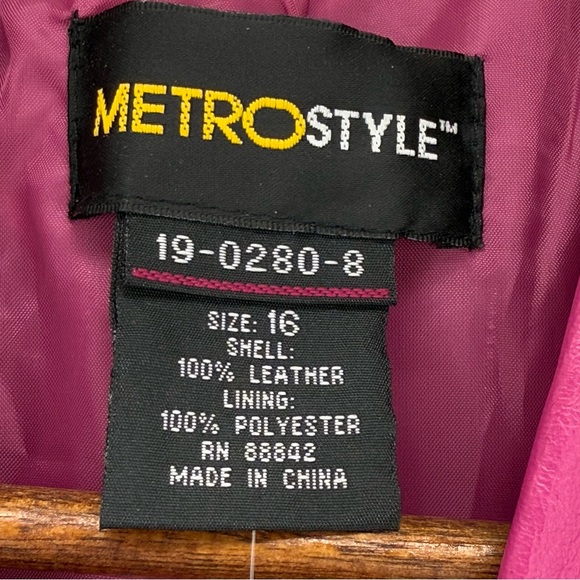 Metrostyle size 16 Women’s Pink Leather Puff Sleeve Single Button Jacket - Picture 5 of 7